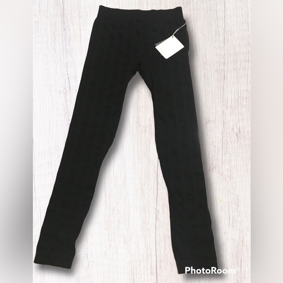 Textured Leggings - Picture 3 of 9